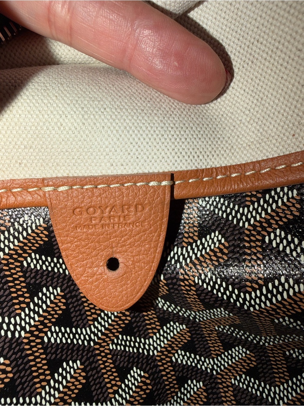 Authentic Goyard Patterned Tote Bag with White Stripe with dust bag - Picture 10 of 13